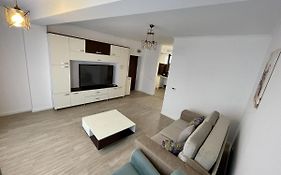 Reyna Apart Hotel